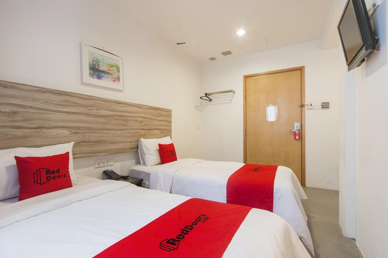Reddoorz Plus @ Victoria Street Singapur Exterior foto